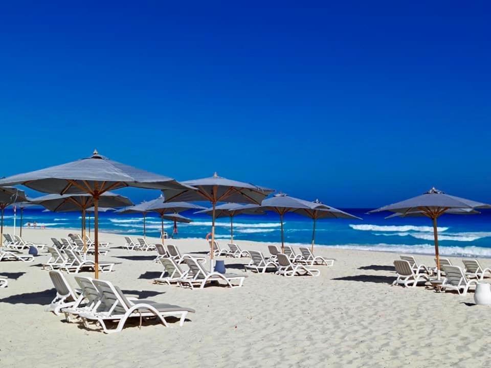 Borg El Arab Beach Resort Ngoại thất bức ảnh Beach at the Grand Palladium Hotel